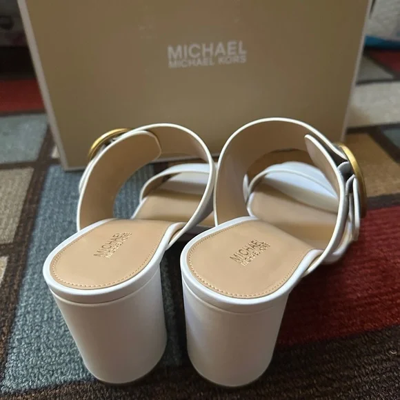 NIB Michael Kors White Women's Block Heeled Sandals - 9 - Picture 2 of 4